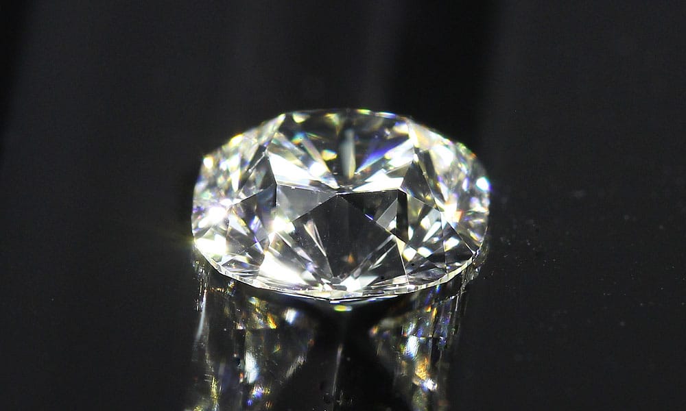 1.04 carat cushion brilliant diamond