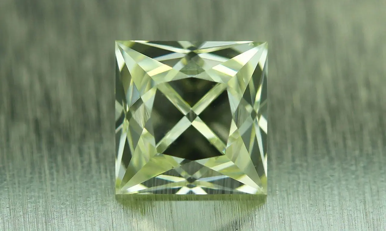 Yellowish French Cut Diamond 0.53 carat - Gem Concepts