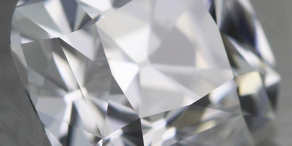 Diamond Facets – The windows to light