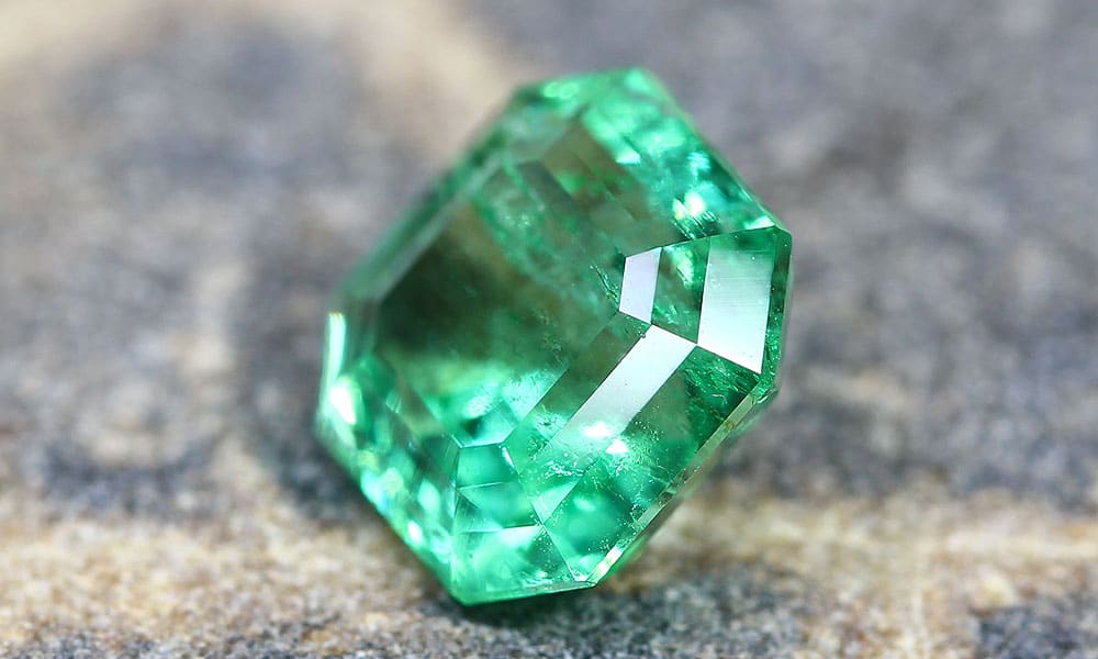 reformed Colombian emerald 2.07 carats