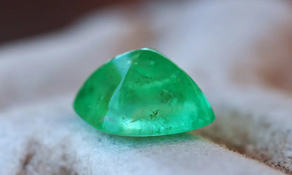 Square Cabochon Cut 4.80 carat Emerald