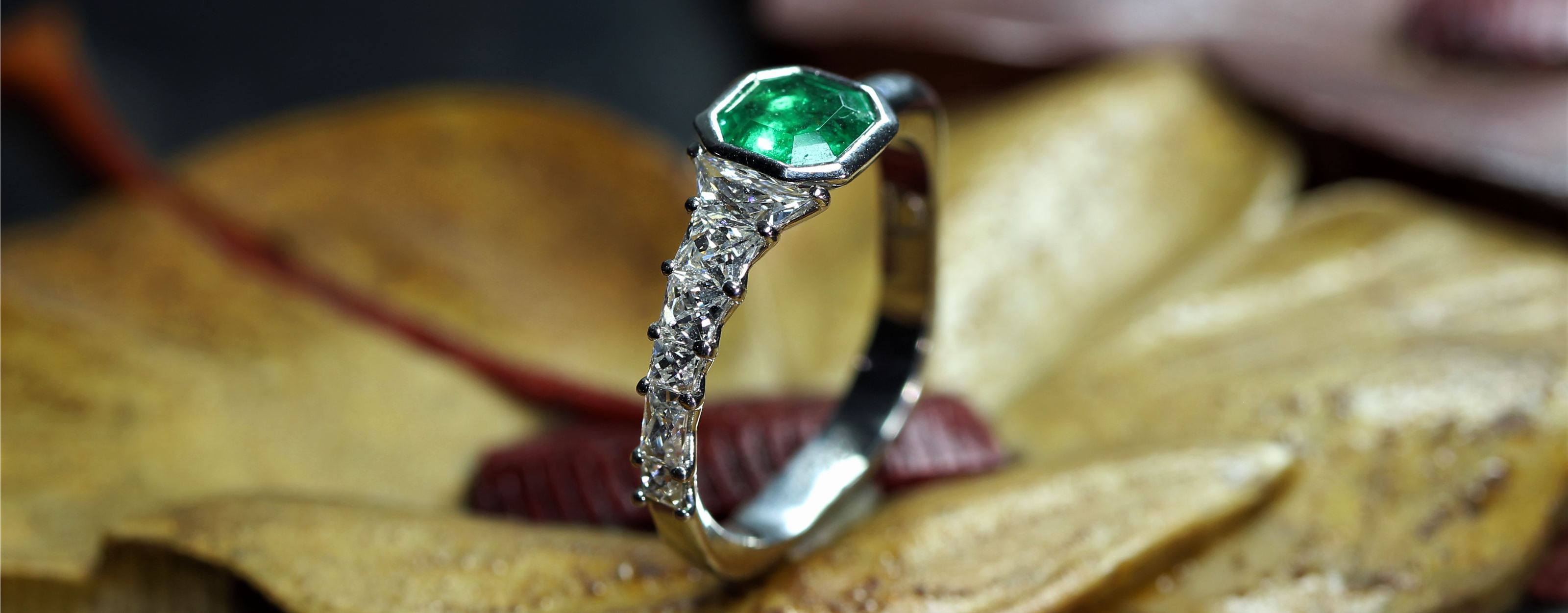 Antique Colombian Emerald & French Cut Diamond Pinky Ring